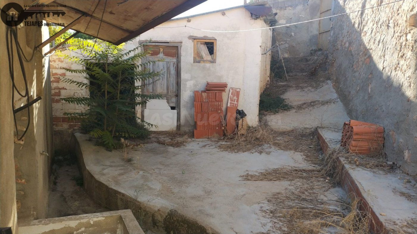 INMOBILIARIA TEJARES VENDE PISO EN EL JARDIN - foto 3