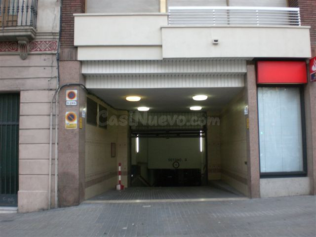 Parking 17m² en alquiler - Eixample