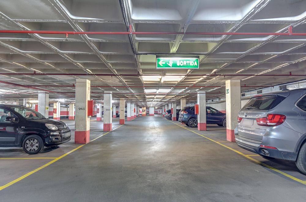 Parking 9m² en alquiler - Eixample