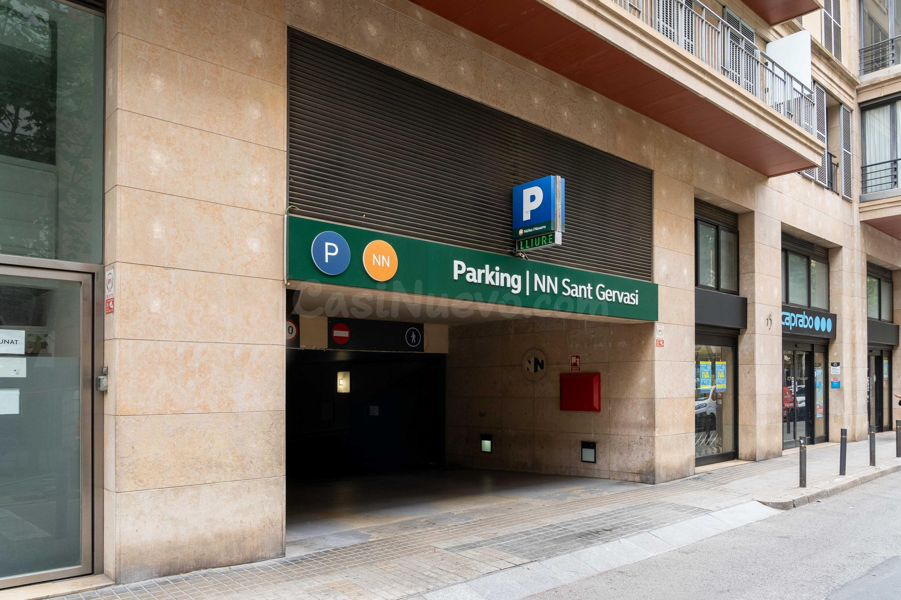 Parking de moto 5m² en alquiler - Barcelona