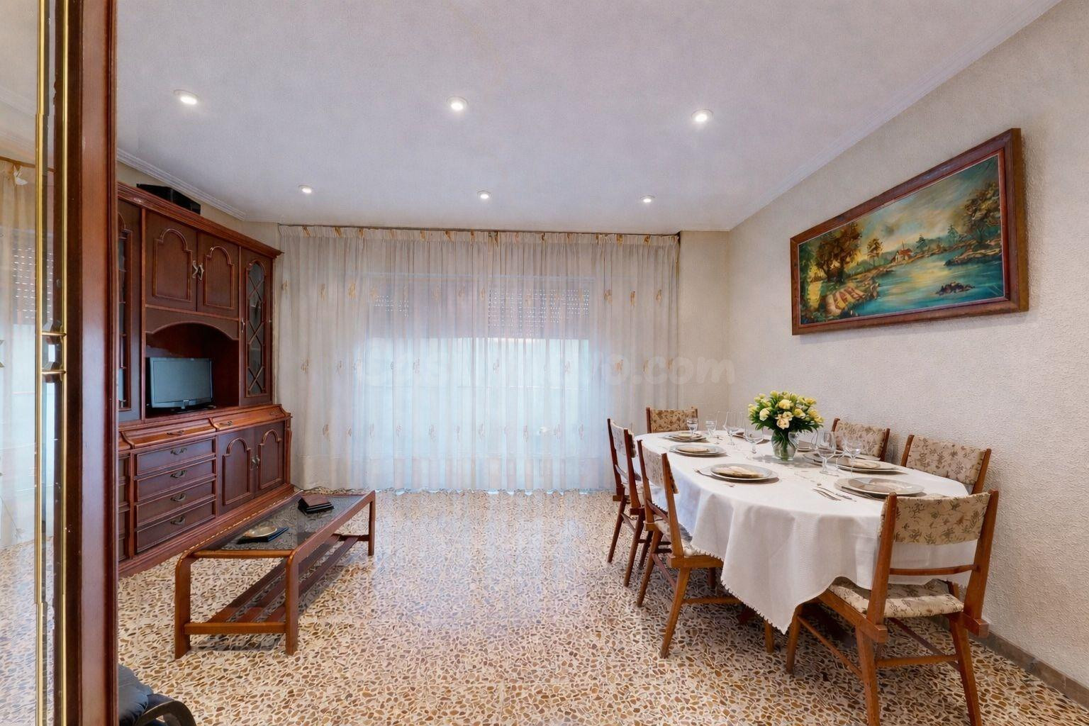 PISO EN VENTA EN CAMINO DE LOS MAGROS, 4 DORMITORIOS, GRAN S - foto 2