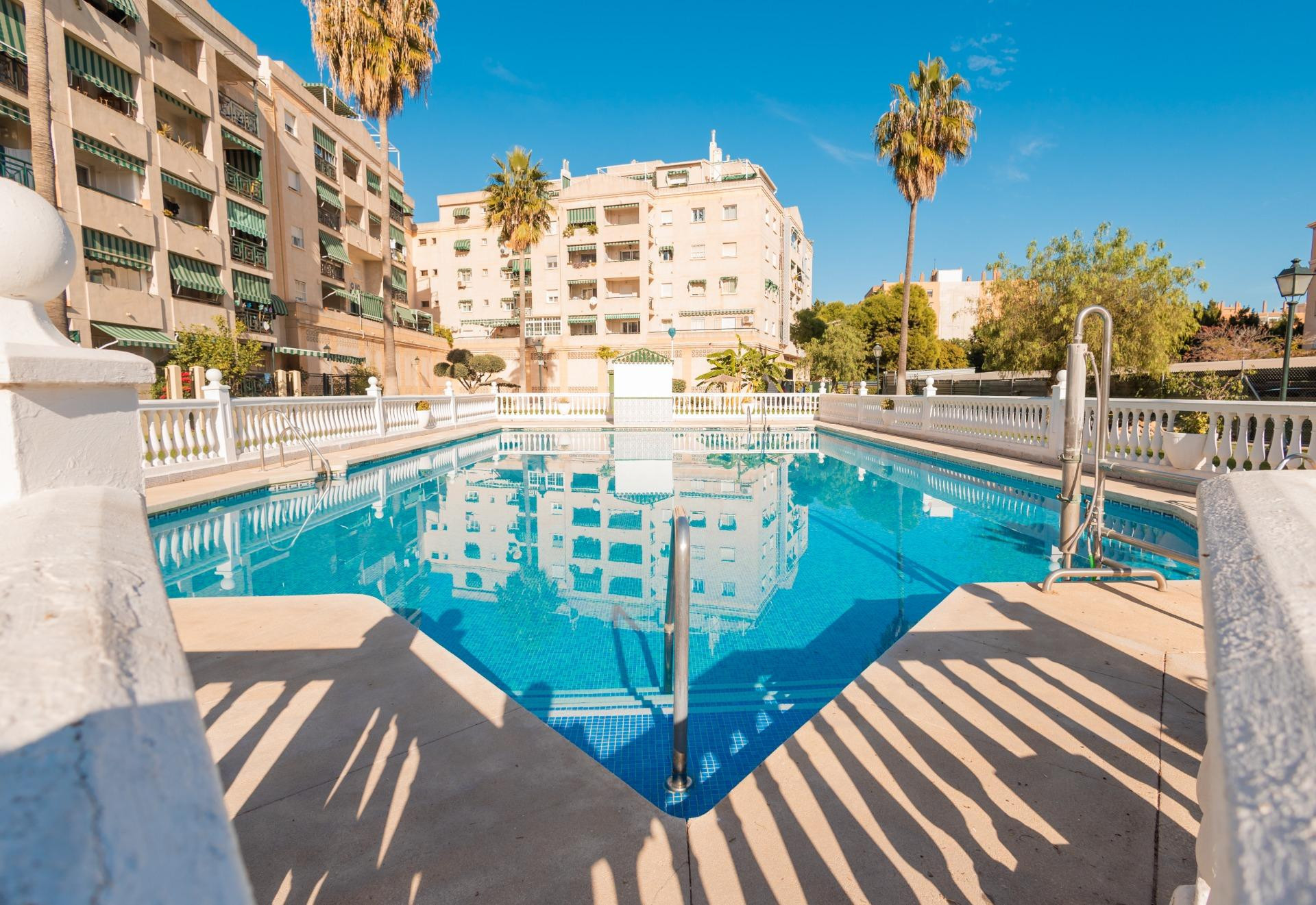 EXCLUSIVO ÁTICO EN PUERTA BLANCA - MÁLAGA