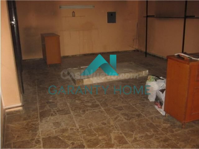 Se vende Local Céntrico con Salida de Humos - foto 5