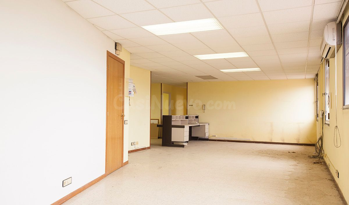 Oficina 139m² en alquiler - Figueres - foto 2