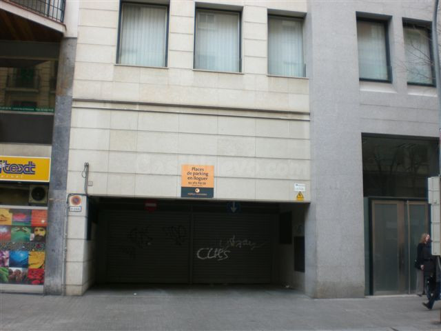 Parking 22m² en alquiler - Eixample