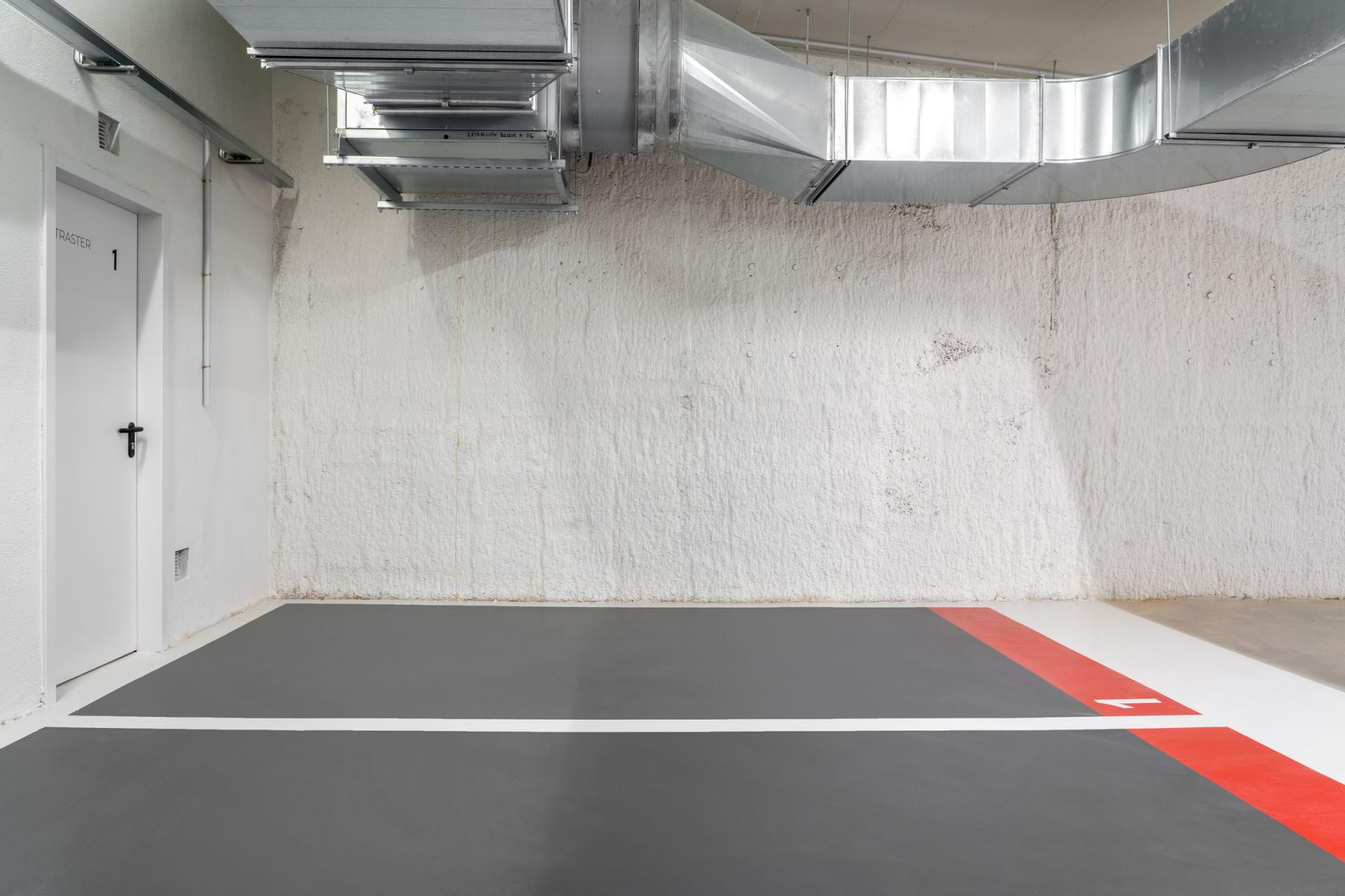 Parking de moto 7m² en alquiler - Zona Avinguda Barcelona
