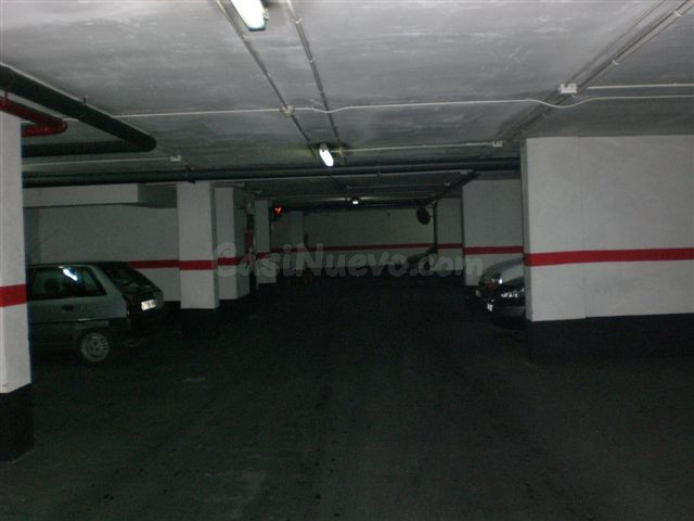 Parking de moto 4m² en alquiler - Barcelona