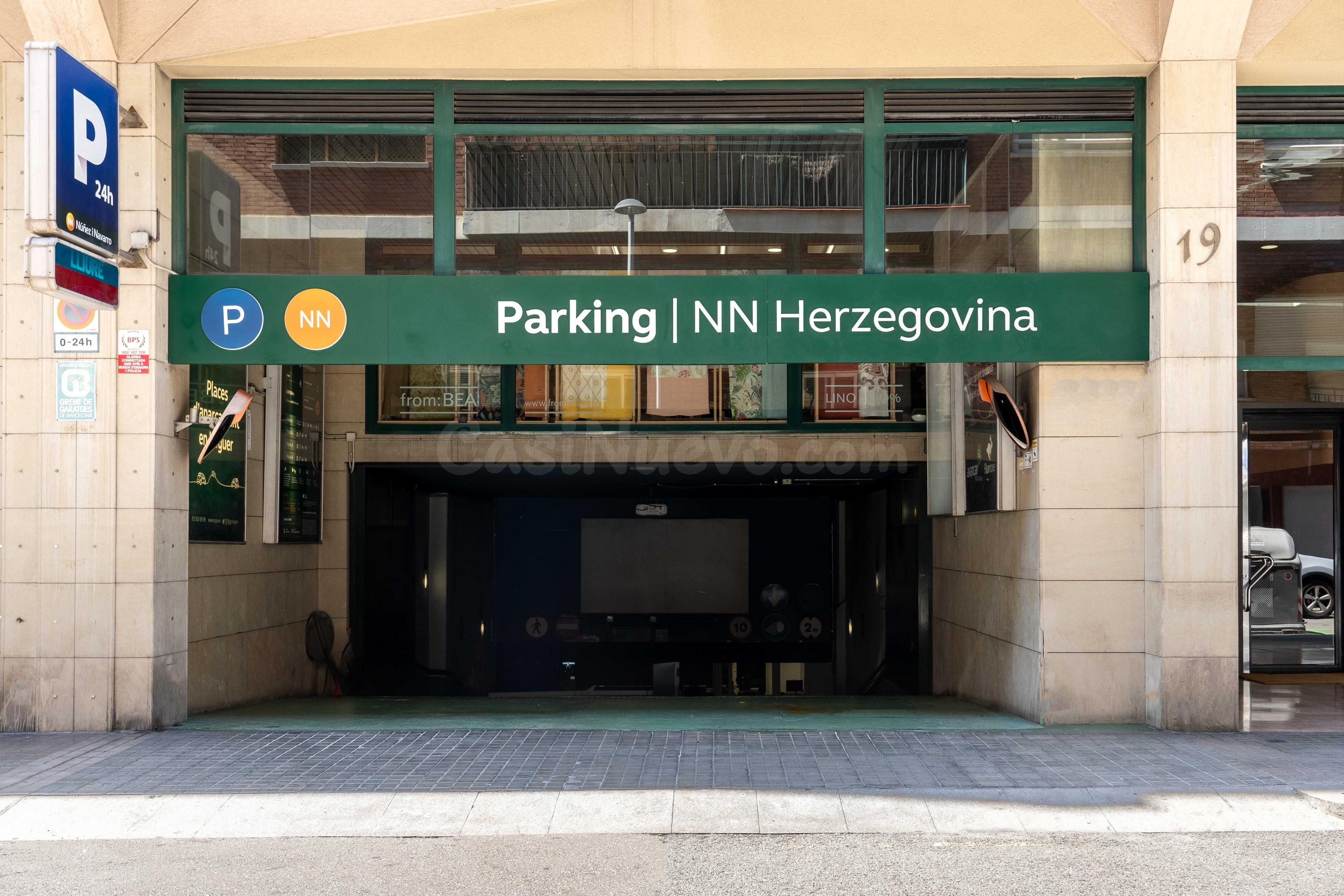 Parking 11m² en alquiler - Barcelona