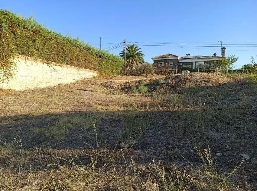 ¡OPORTUNIDAD ÚNICA! Parcela en Venta en Parque Coimbra – Zon - foto 3