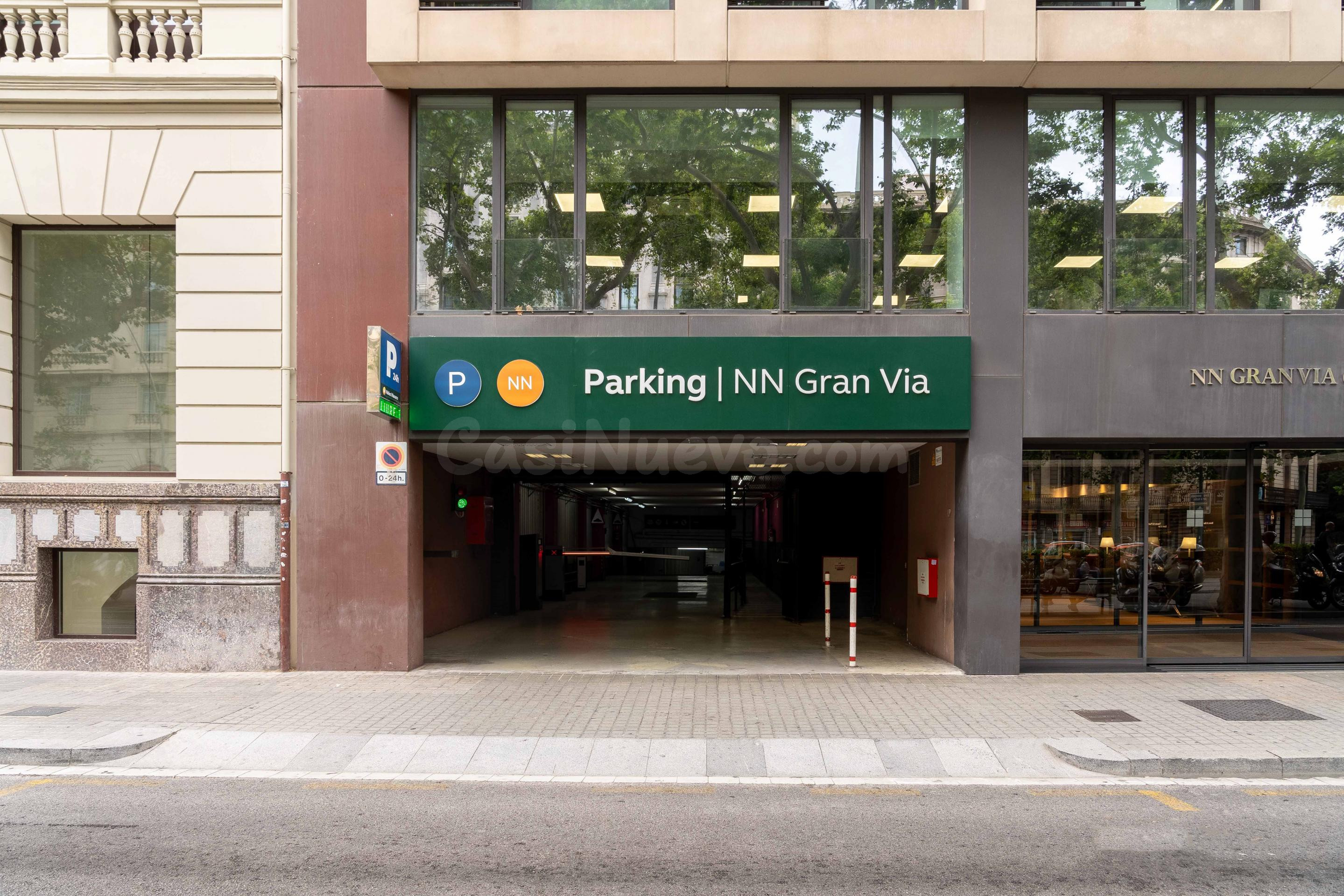 Parking de moto 3m² en alquiler - Eixample