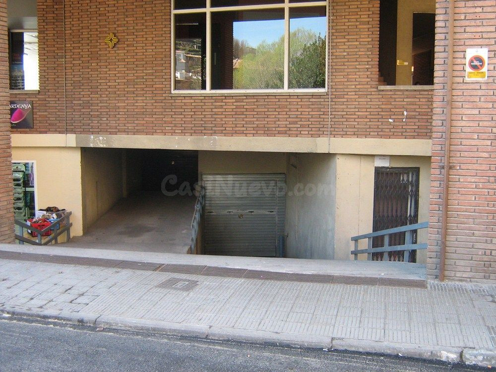 Parking 9m² en alquiler - Ripoll - foto 3