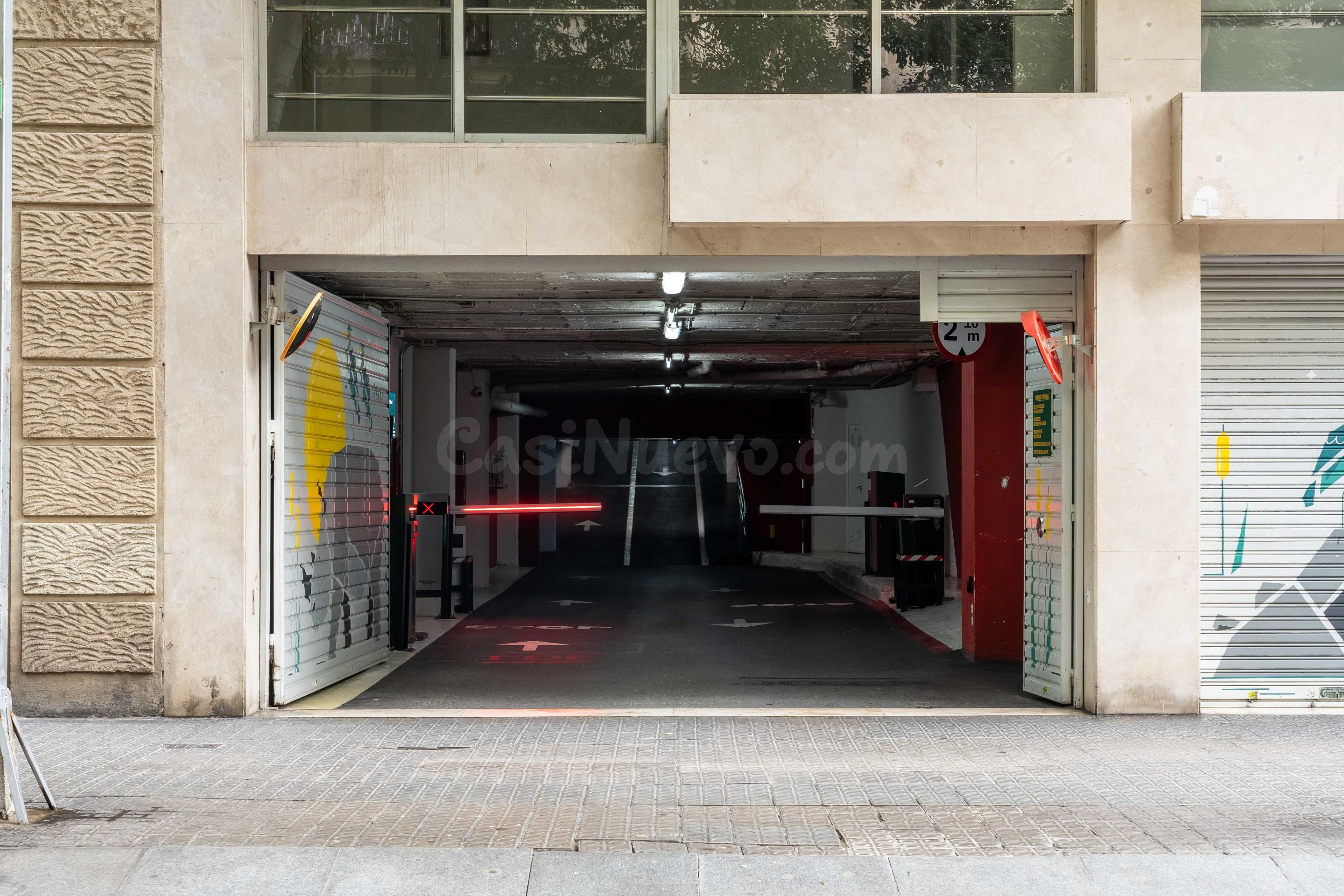 Parking de moto 2m² en alquiler - Eixample