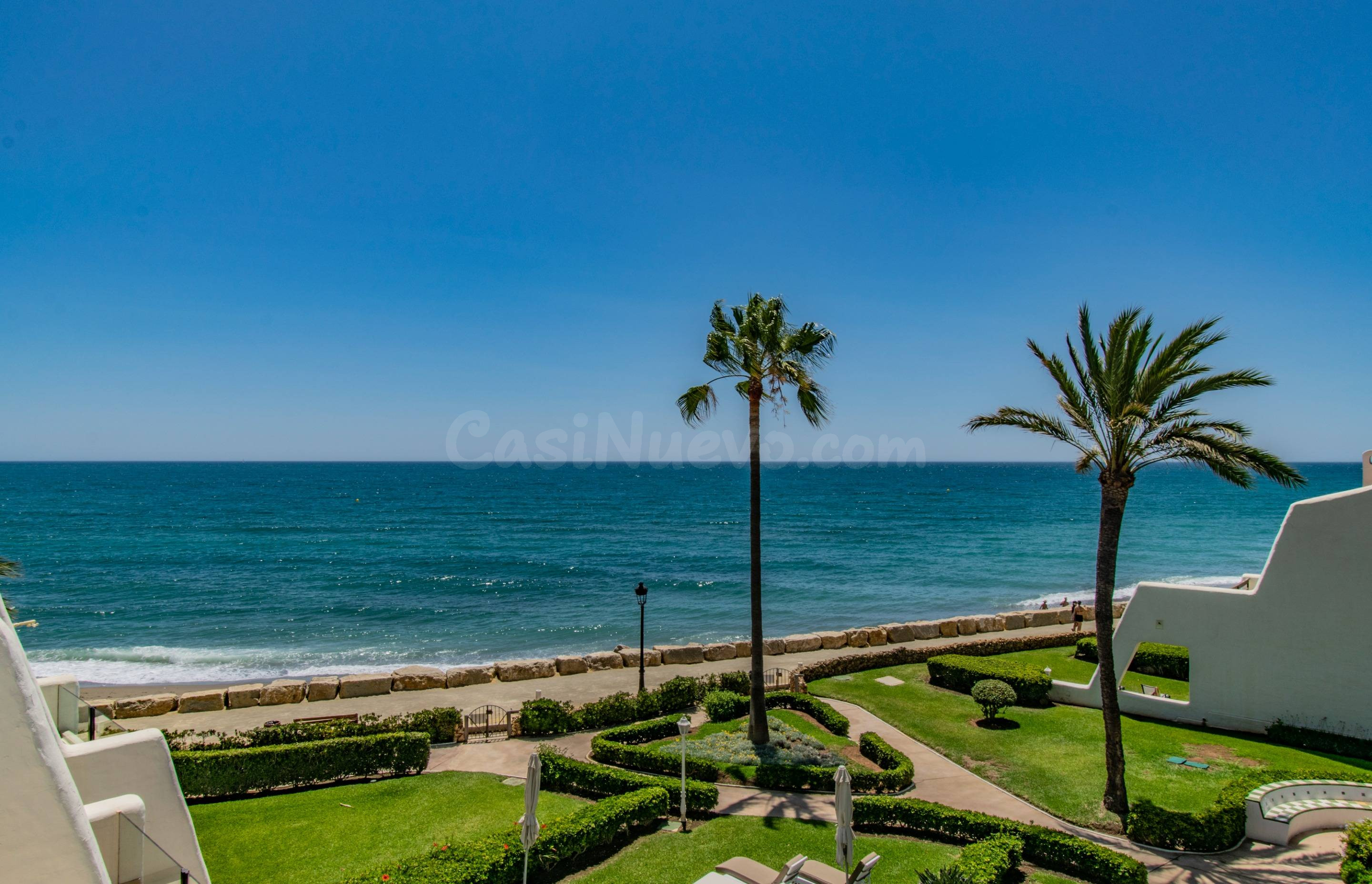 Descubra el Lujo Frente al Mar en la Exclusiva Milla de Oro de Marbella. Málaga