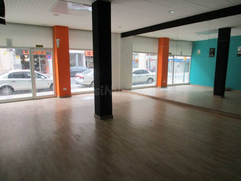 Magnifico local comercial en Tortosa - foto 3