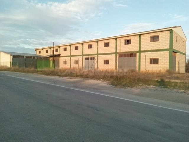 SE VENDE MATADERO DE CONEJOS EN CAMINREAL (TERUEL) - foto 2