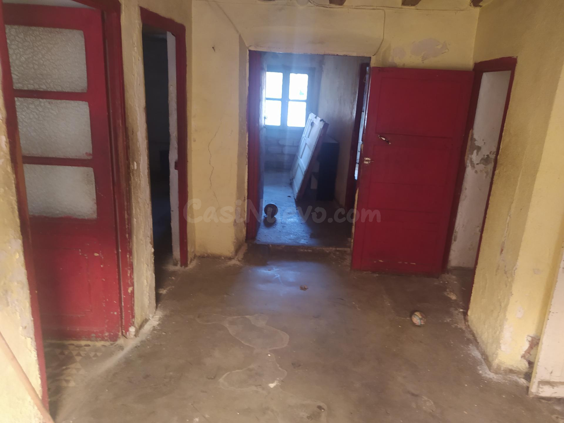 EN VENTA CASA EN FUENTES CLARAS - foto 2