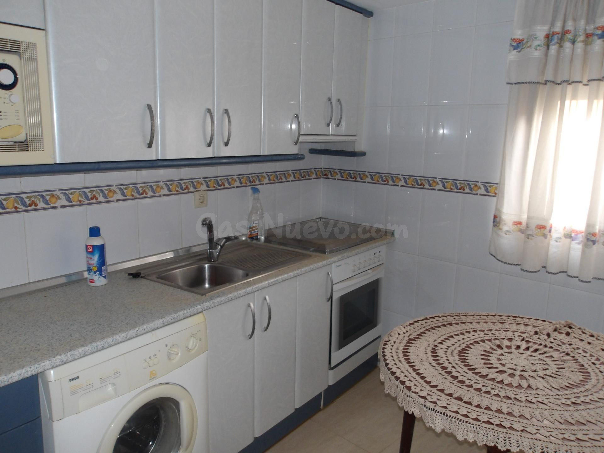 CASA EN VENTA EN MONREAL DEL CAMPO - foto 4