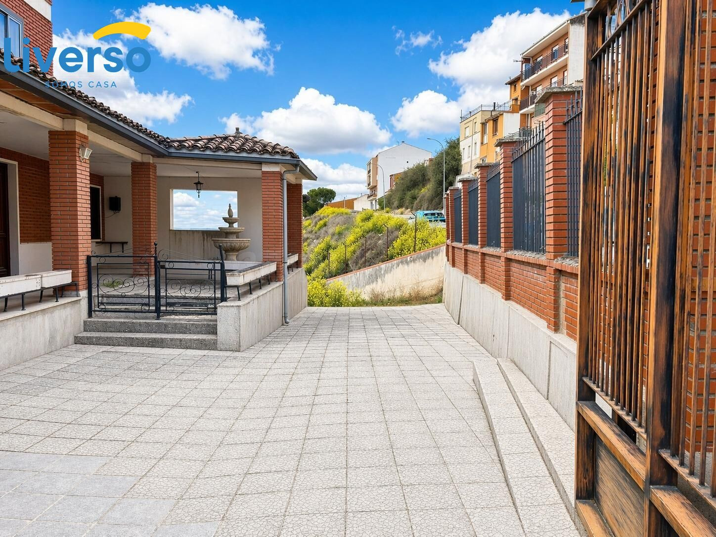 IMPRESIONANTE CASA EN VENTA EN ROA DE DUERO - foto 2