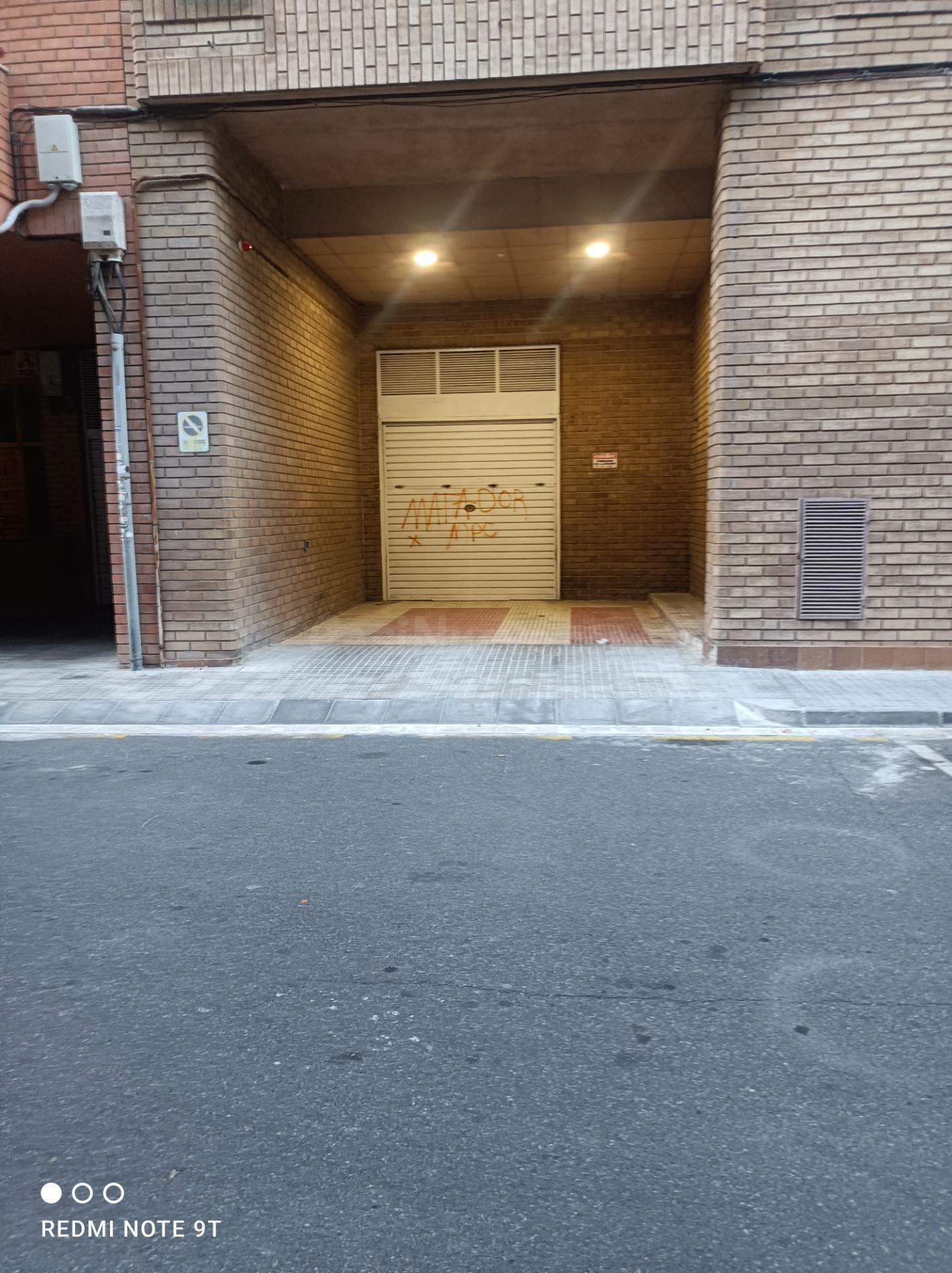 Plaza de parking en alquiler zona Temple