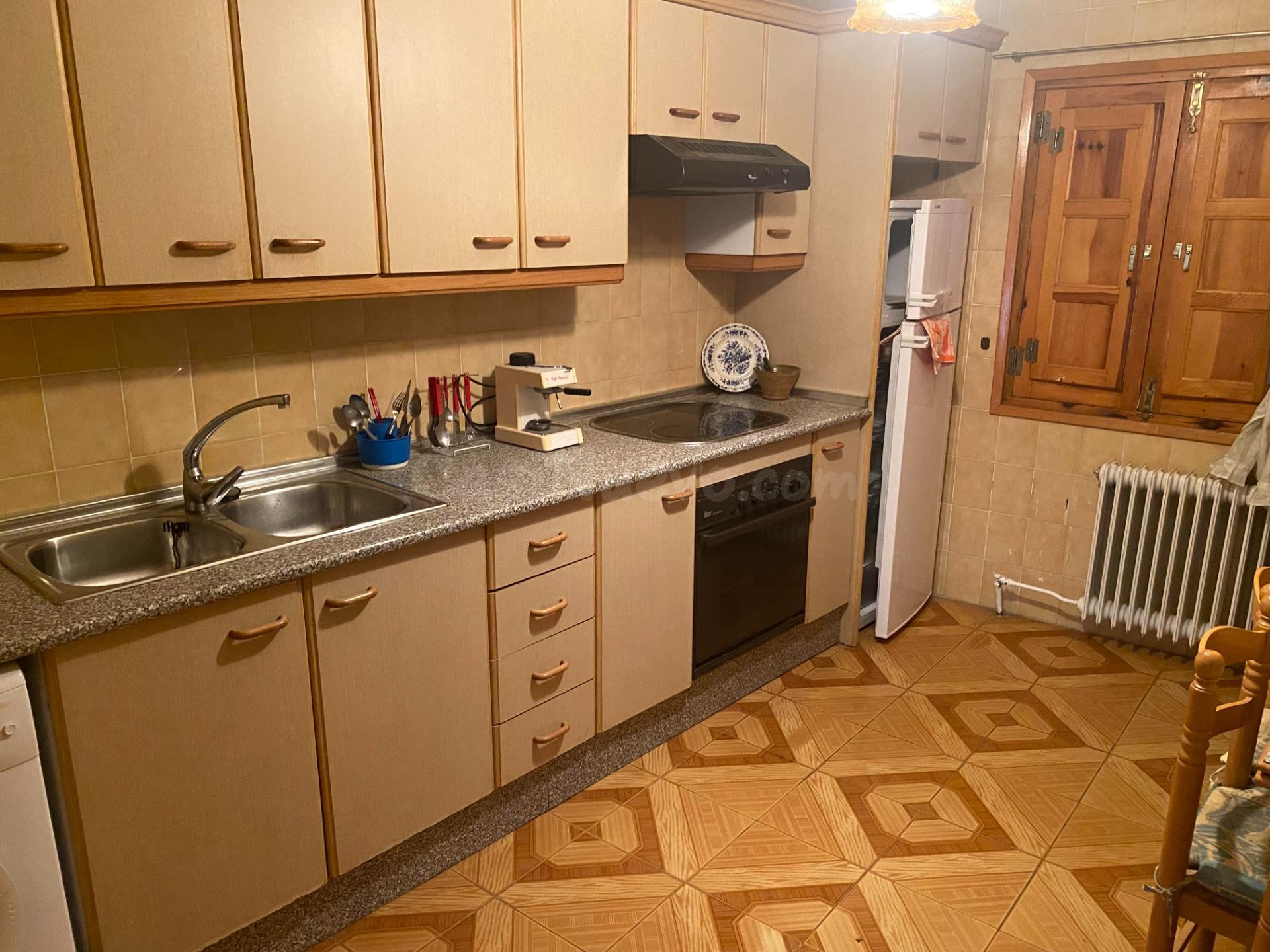 EN VENTA CASA EN MONREAL DEL CAMPO - foto 2