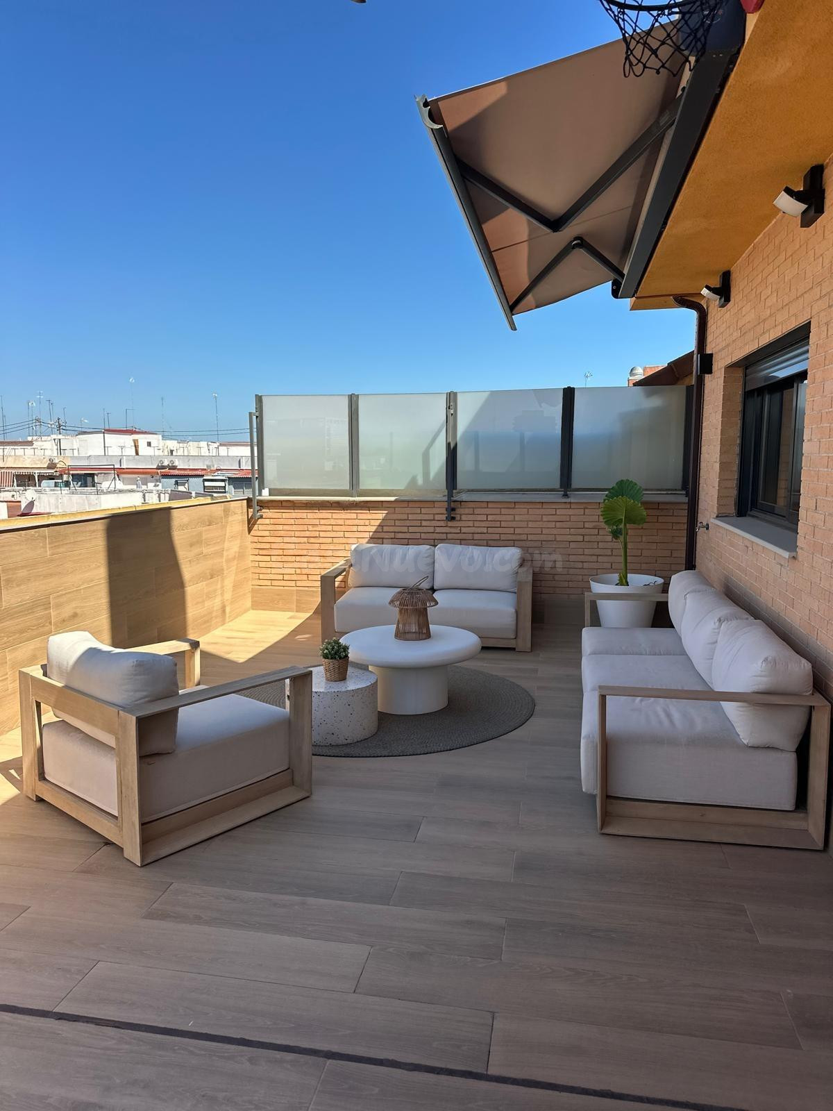 Espectacular Ático Dúplex con Terraza y Garaje Junto a los j - foto 2