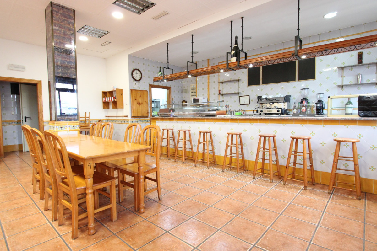 VENTA DE VENTA DE BAR RESTAURANTE ¡EXCELENTE OCASIÓN PARA EMPRENDEDORES¡¡¡