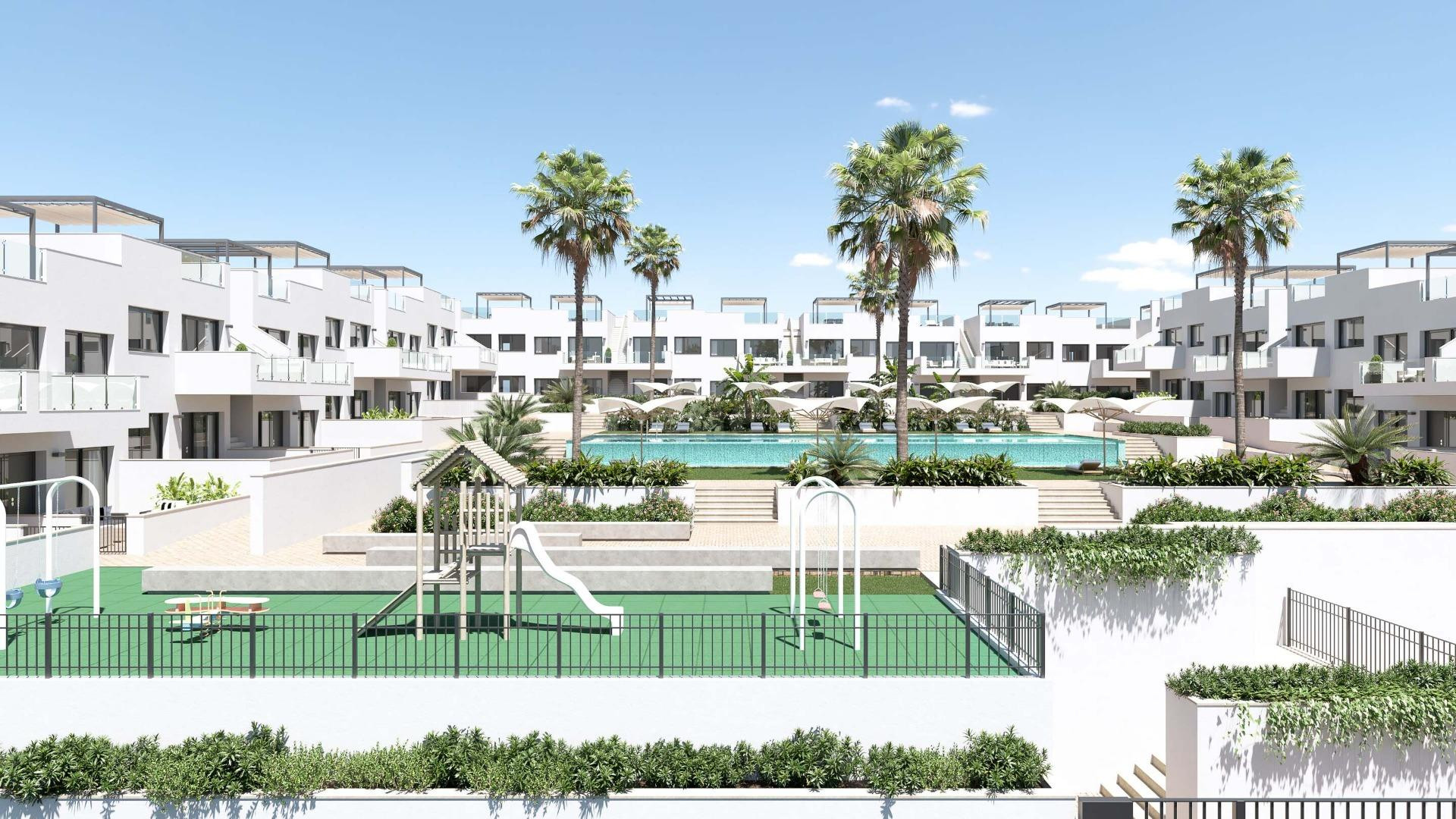 Se vende bungalow de obra nueva en Los Balcones de Torrevieja, Alicante