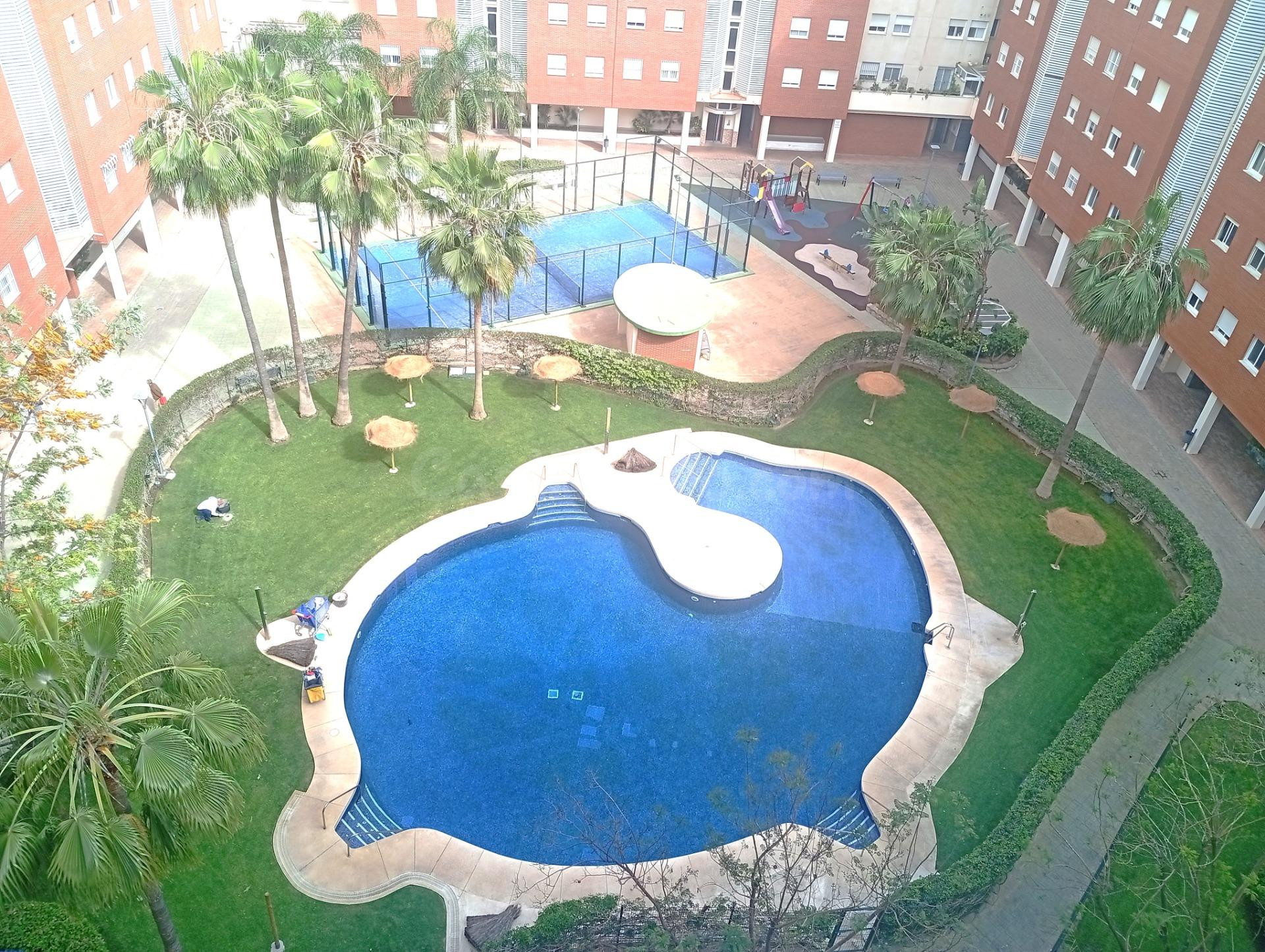Parque Litoral Malaga amplio y luminoso piso