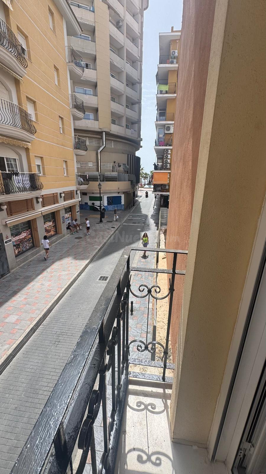 Piso en Fuengirola con parking incluido a 100 metros de la playa