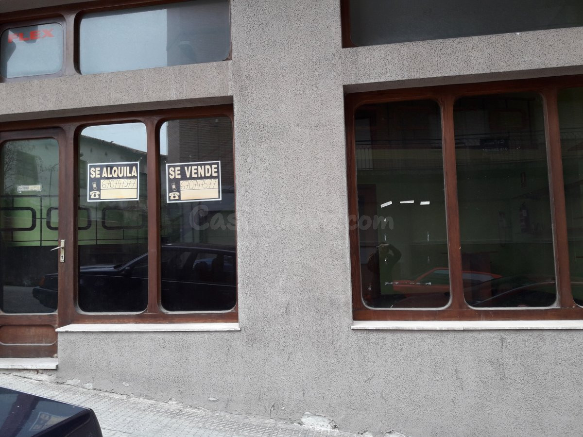 SE VENDE LOCAL COMERCIAL EN LA ZONA DEL CALAVERÓN - foto 3