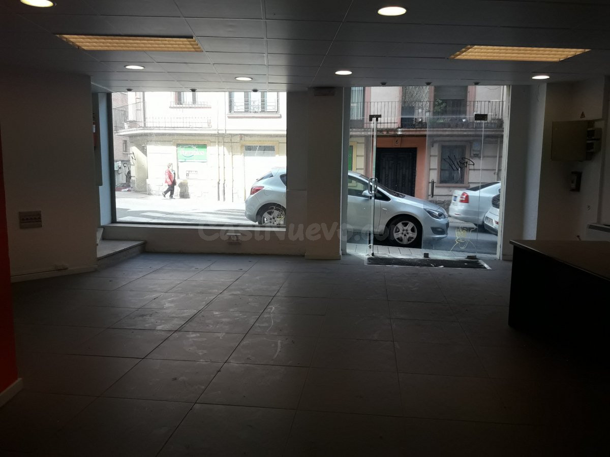 SE VENDE LOCAL COMERCIAL DE 200 METROS EN EL CENTRO DE SORIA - foto 5