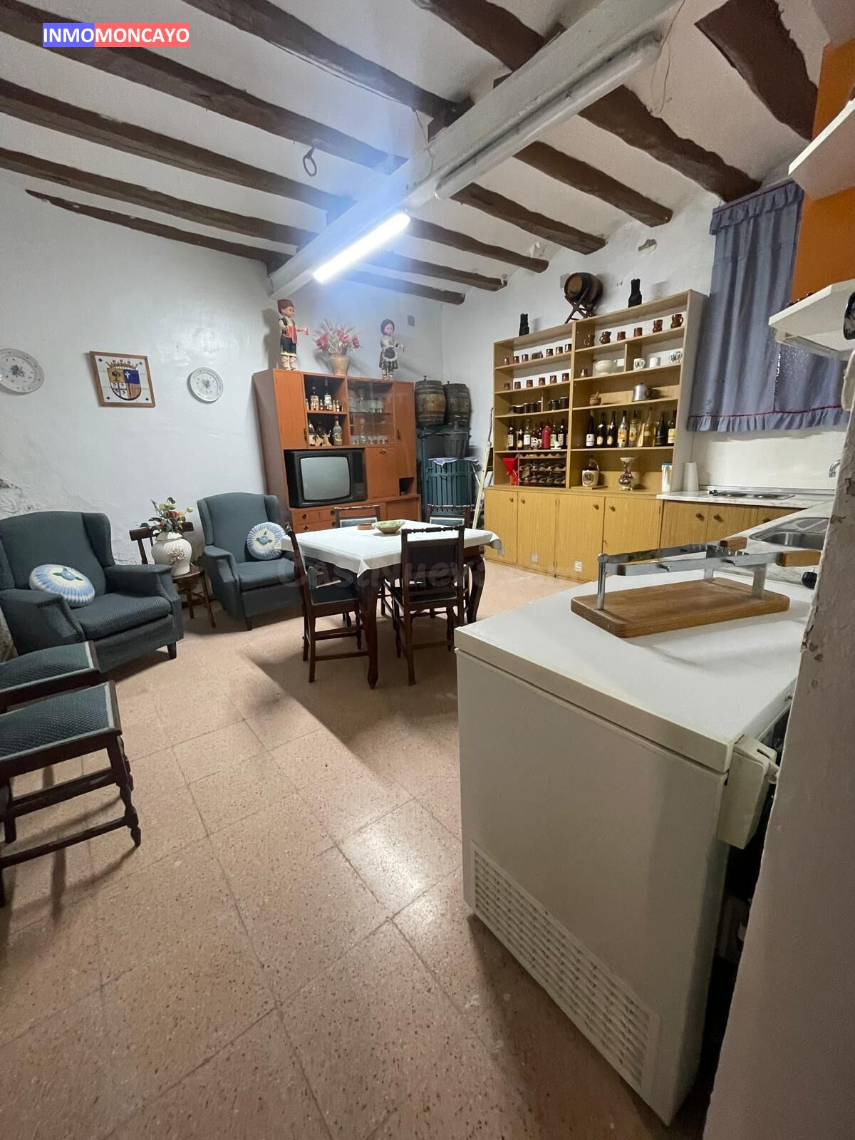 SE VENDE ESTUPENDO PISO EN NOVALLAS (ZARAGOZA) - foto 3