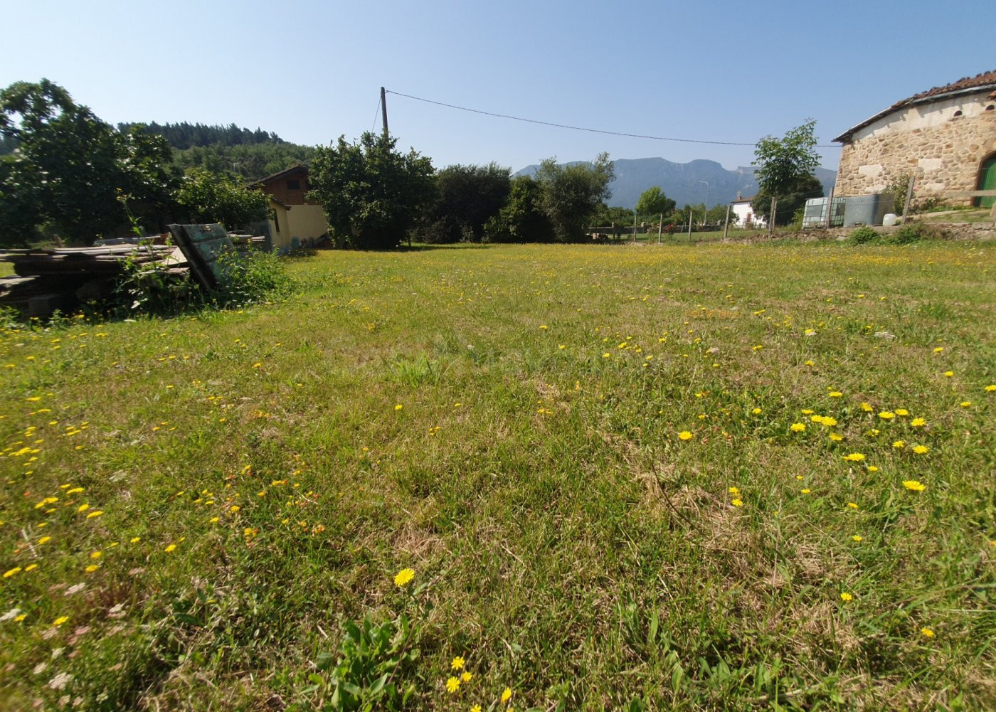 Terreno urbano en Barrasa de Mena - foto 2