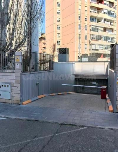 INMOBILIARIA VENDE PLAZA DE GARAJE EN PARKING DE SALESASIANOS