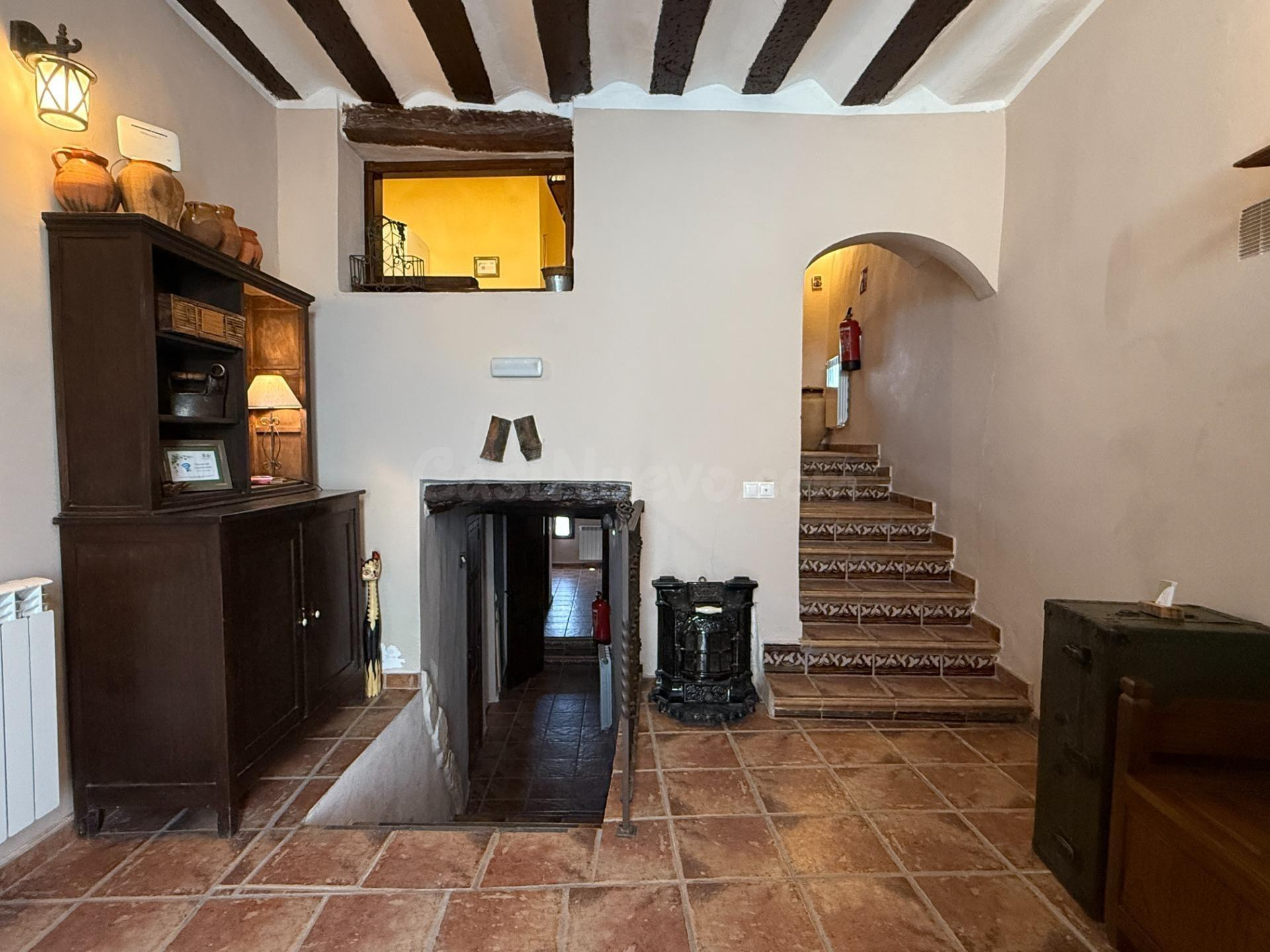 INMOBILIARIA ARBETETA VENDE CASA RURAL EN AUÑÓN, GUADALAJARA - foto 3