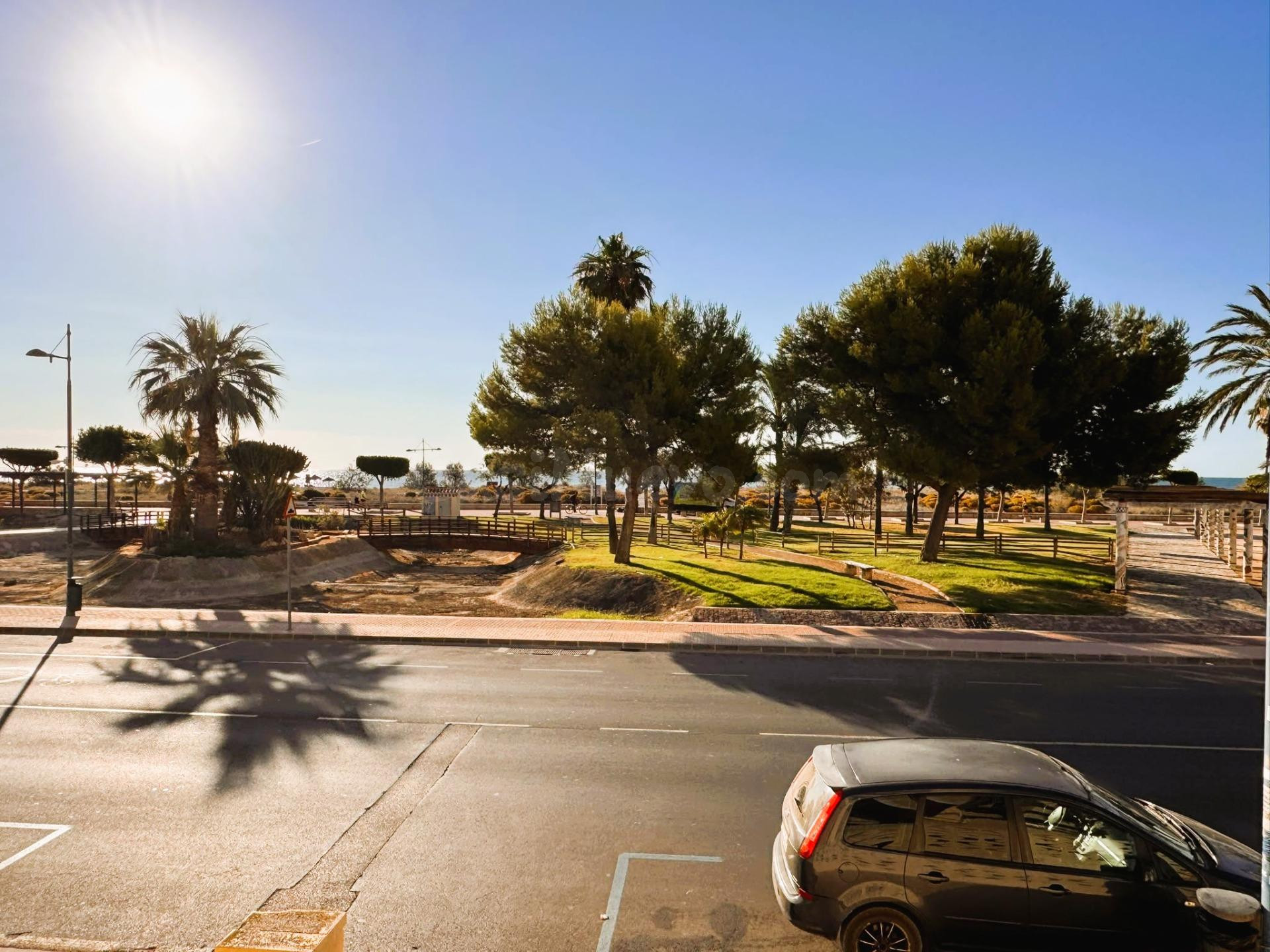 ELEGANTE APARTAMENTO CON VISTAS AL MAR A POCOS PASOS DE PLAYA NORTE, PEÑÍSCOLA