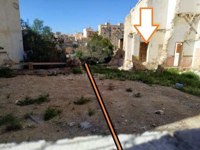 Solar en venta - AYUNTAMIENTO