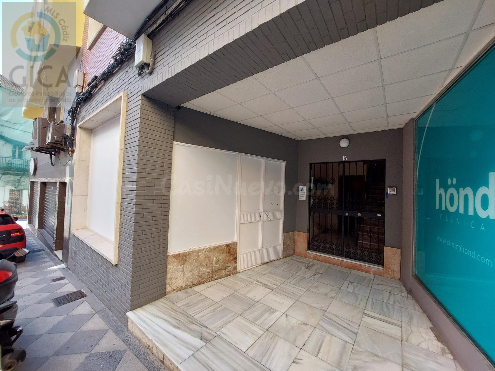 Fantástico local en pleno centro de Algeciras