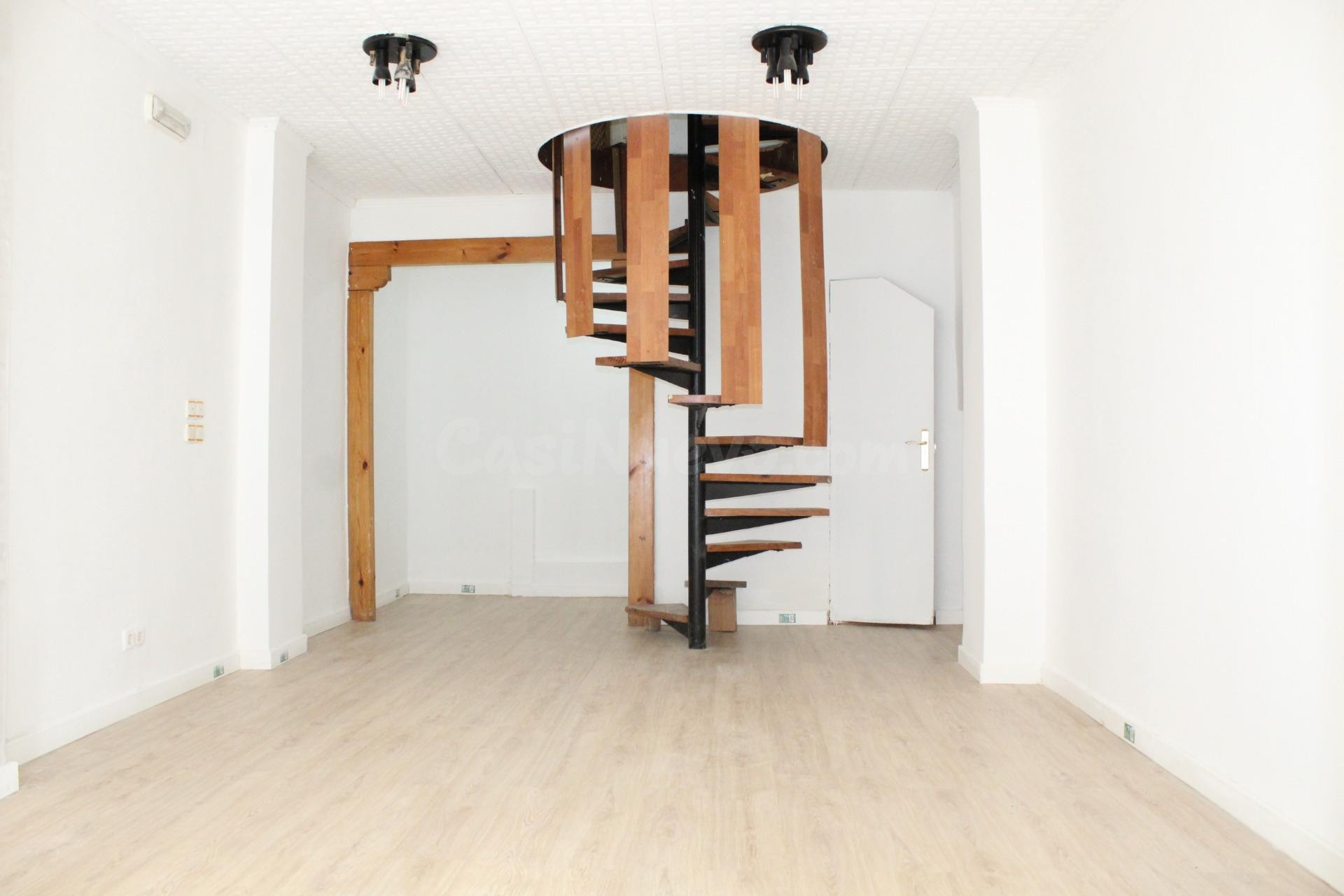LOCAL EN SERAPIO MUGICA - foto 2