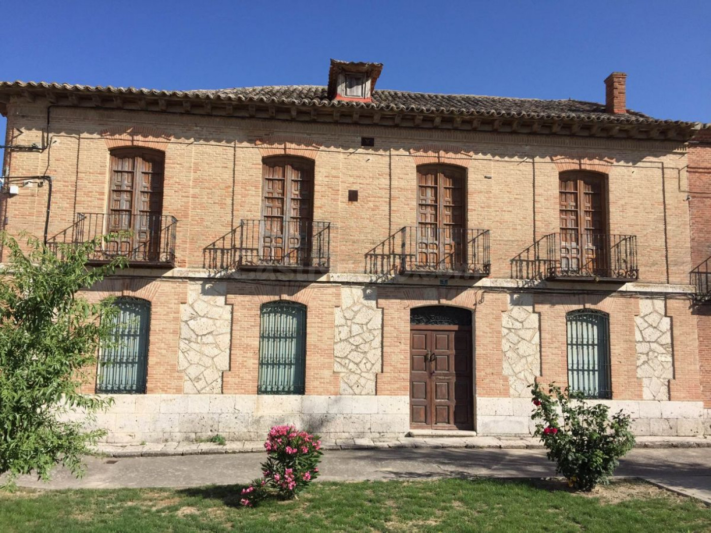 MONCASA VENDE CASA