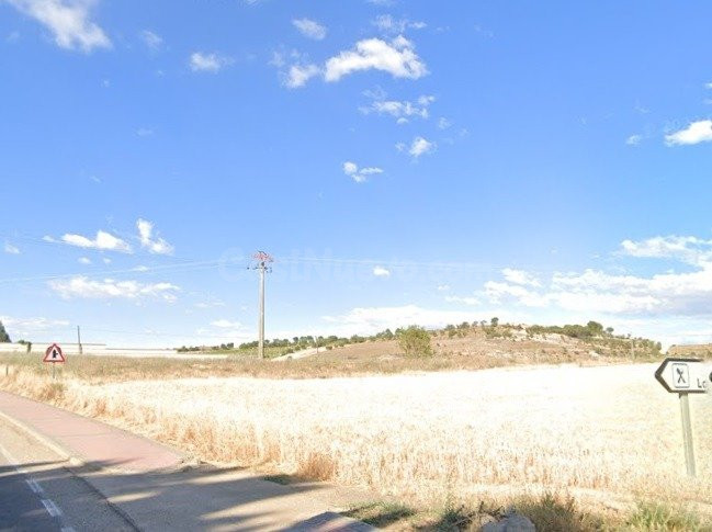 VENTA DE TERRENO EN FUENSALDAÑA - foto 3