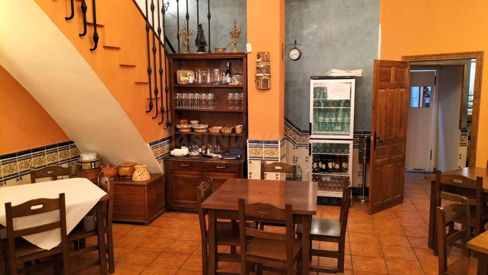 MONCASA VENDE RESTAURANTE EN MEDINA DE RIOSECO, VALLADOLID - foto 3