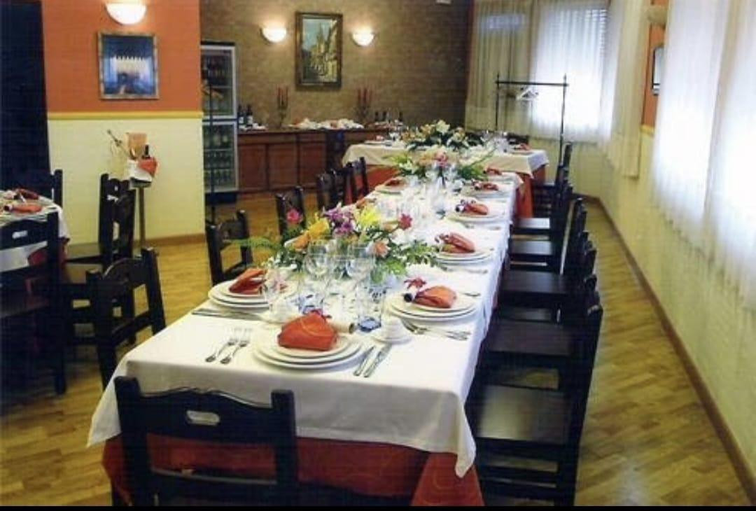 MONCASA VENDE RESTAURANTE EN MEDINA DE RIOSECO, VALLADOLID - foto 4