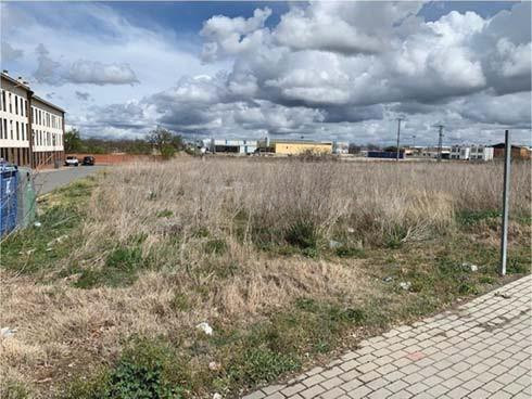 Amplio Solar Residencial en Excelente Ubicación - foto 3
