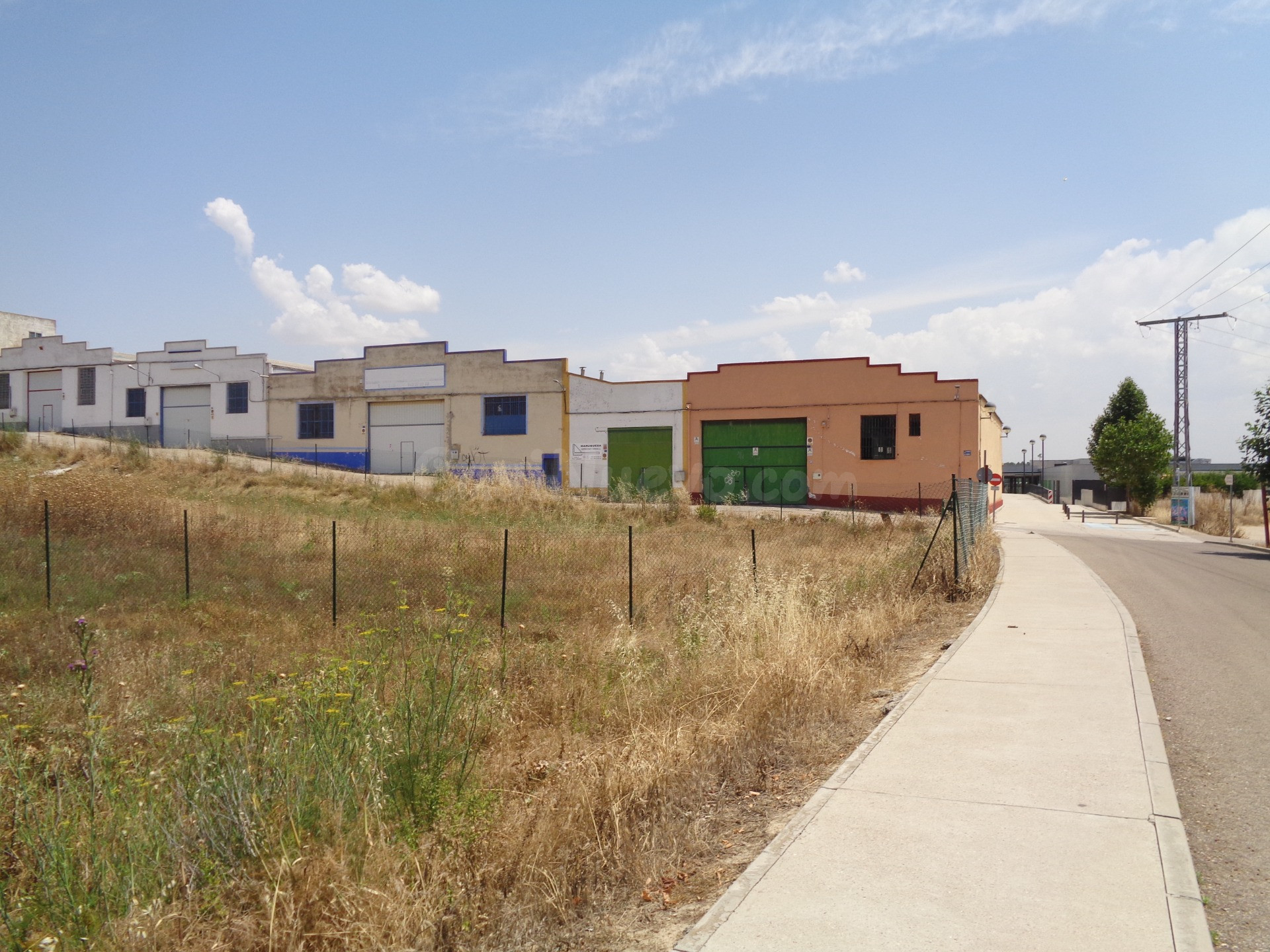 MONCASA VENDE TERRENO URBANIZABLE EN ZARATAN - foto 3