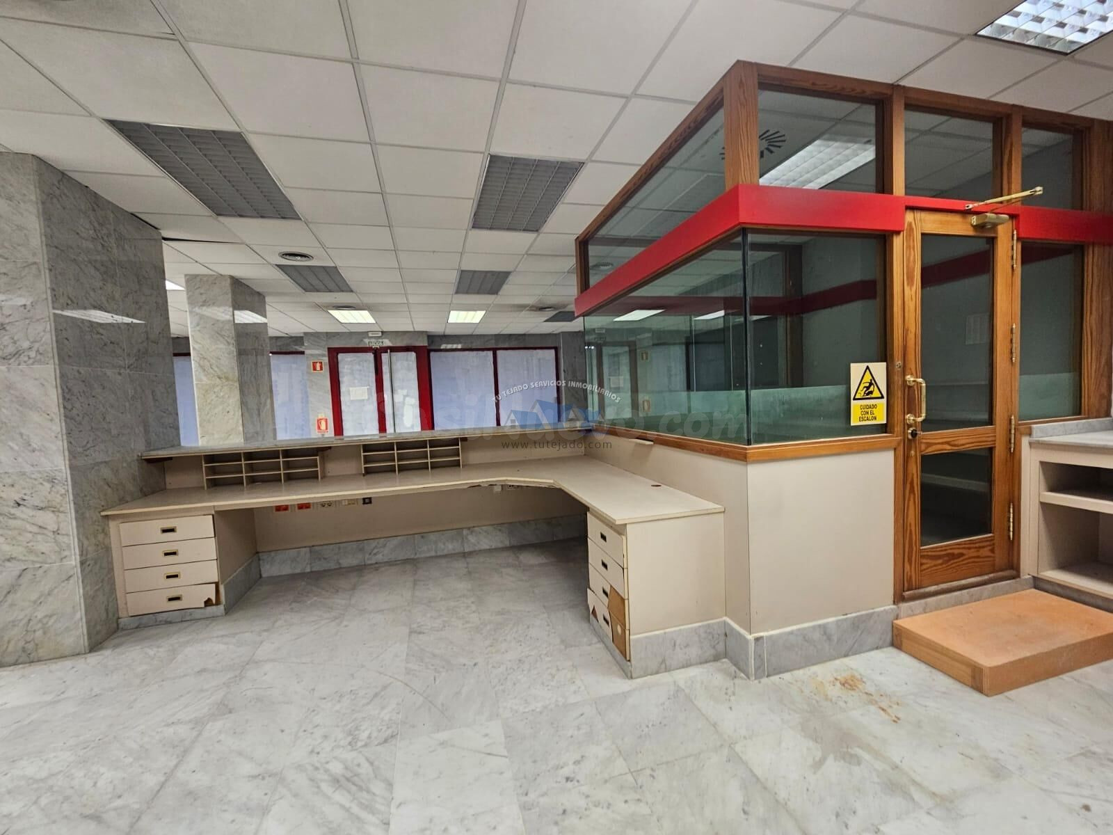 Local comercial en alquiler