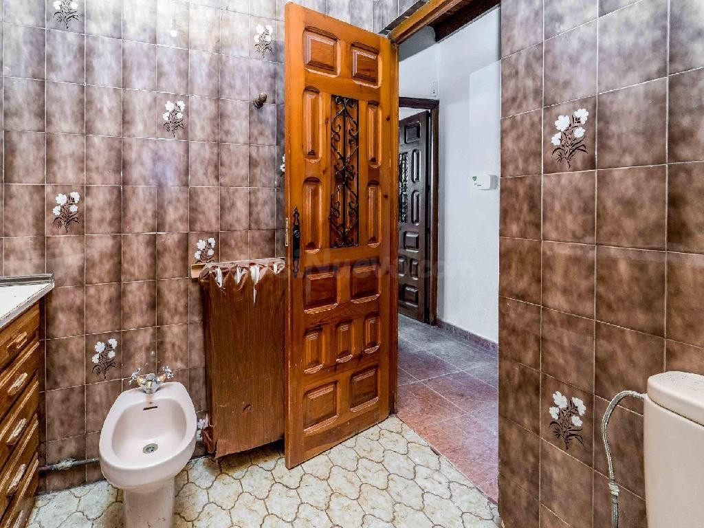 MONCASA VENDE CASA EN NAVA DEL REY - foto 3