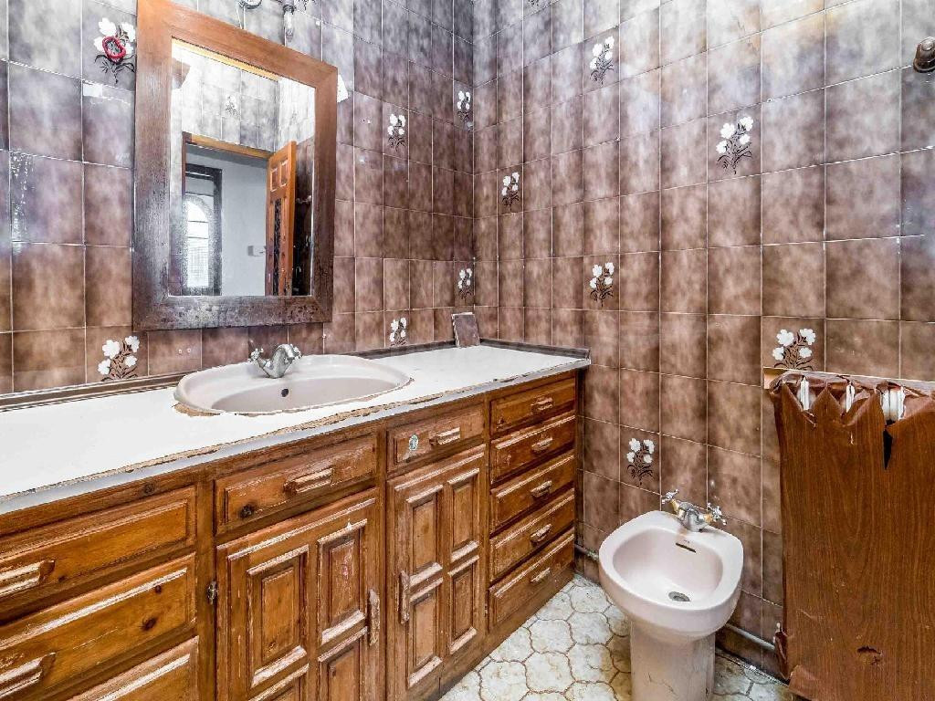 MONCASA VENDE CASA EN NAVA DEL REY - foto 4
