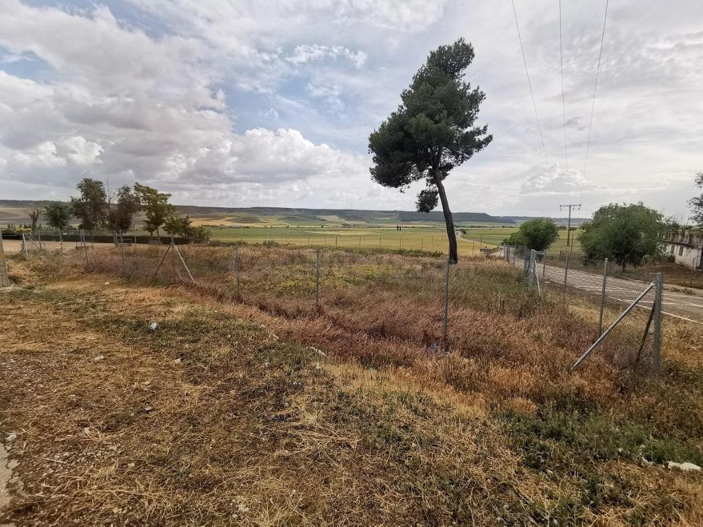 Terreno urbano 127m² en venta - Castilla y leon - foto 2