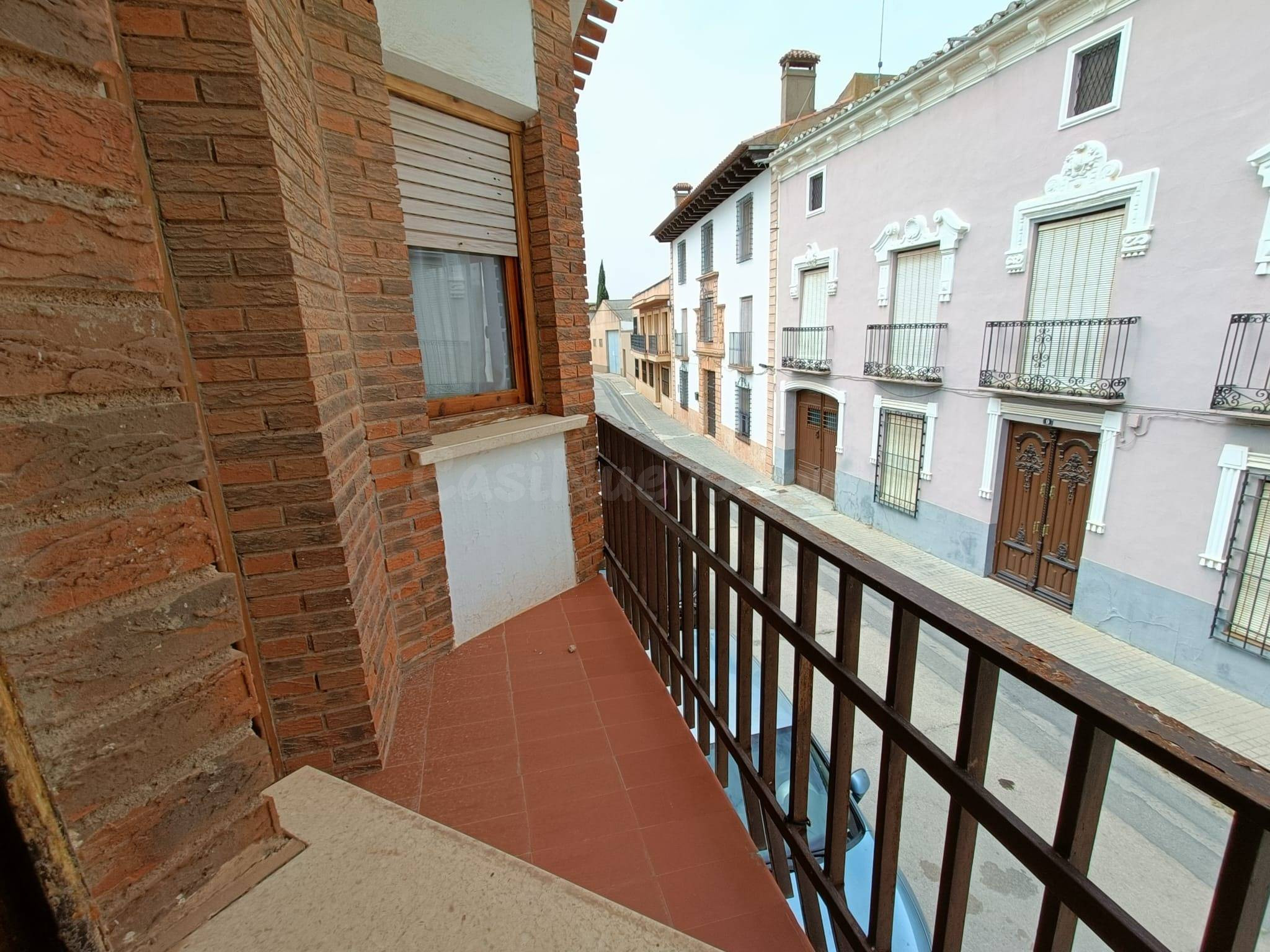 Casa con encanto y gran patio en el corazón de San Clemente 